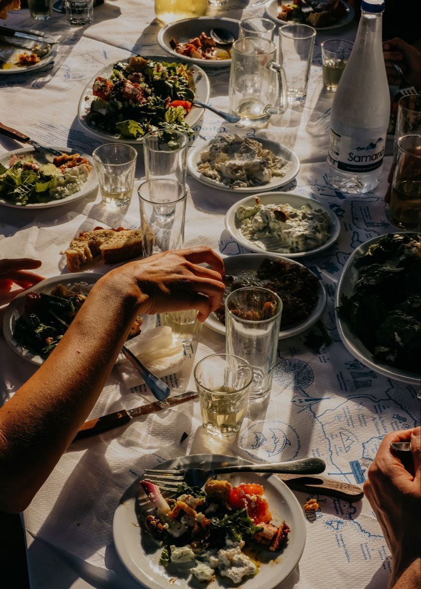 Immagine rappresenta delle tipiche strutture architettoniche tipiche dell'Umbria.